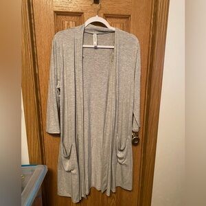 Zenana Outfitters Light Gray Cardigan